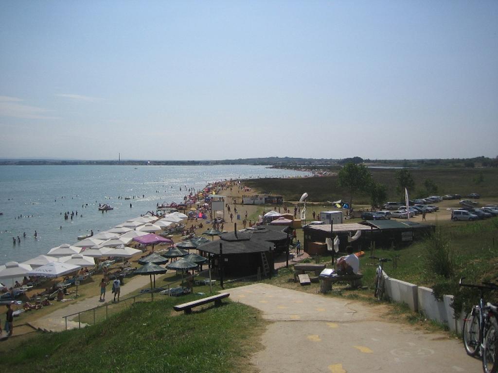 Apartments Dujlovic Privlaka  Esterno foto